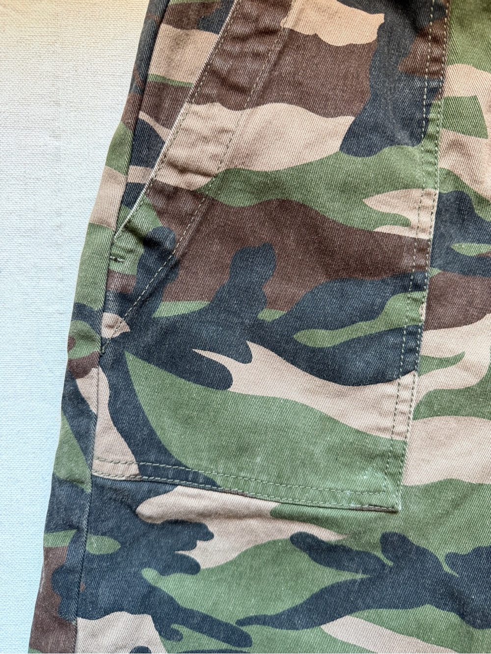 Brandy Melville Camo High Waist Shorts - Green, Brown, Black - Picture 3 of 4